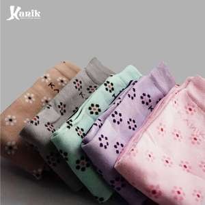 Kaos Kaki Kanik Infinity Motif Aster